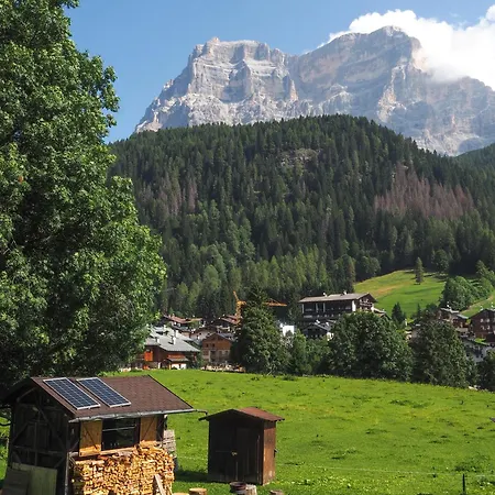 Apartament Dalla Dora- A Peaceful Place In The Dolomites Dont