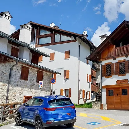 Dalla Dora- A Peaceful Place In The Dolomites Apartament